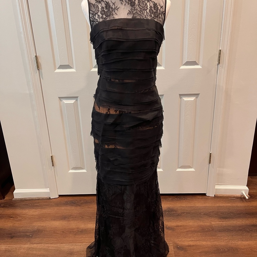 Carmen Marc Valvo Black Silk Lace Evening Dress
